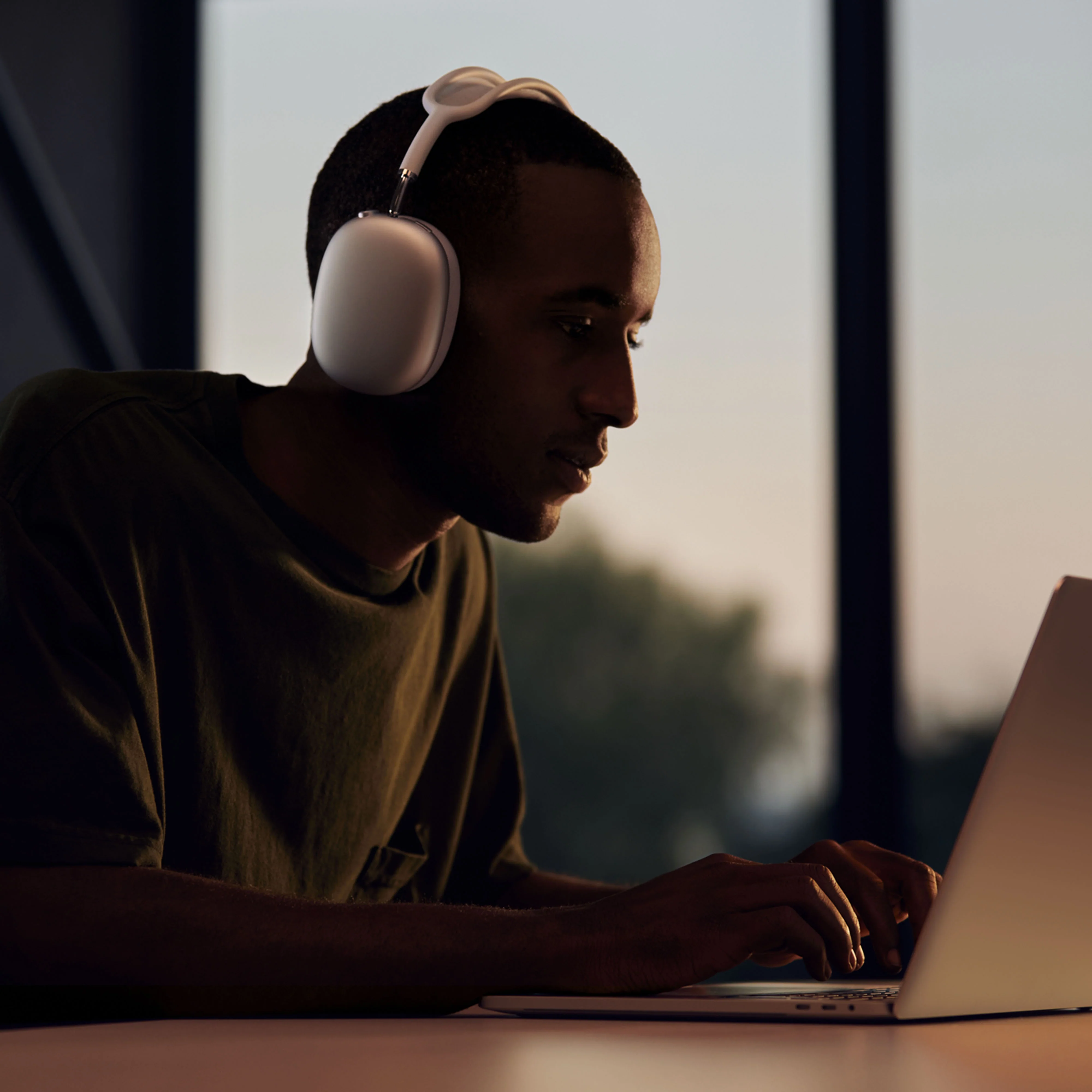 AirPods Max - Plata - Image 5