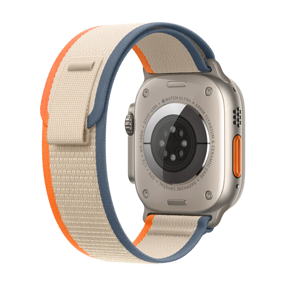 Apple Watch Ultra 2 GPS + Cellular • Caja de titanio de 49 mm • Correa Trail naranja/beige - M/L - Image 3