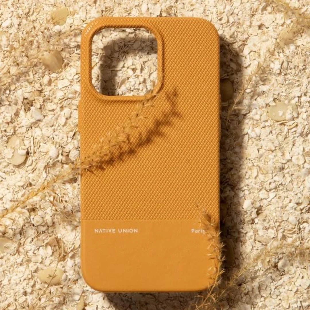 CLASSIC CASE MAGSAFE 15 PRO BIOBASED KRA - Image 2