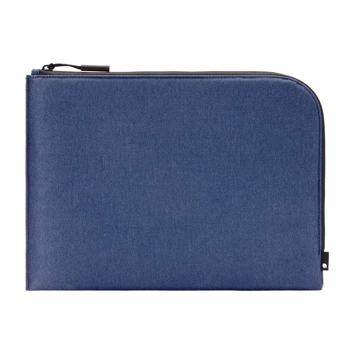 Funda INCASE Facet en sarga reciclada para MacBook Pro/Air 13" -  Azul marino - Image 5